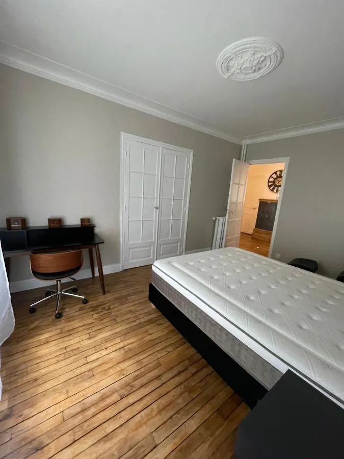 Montmartre Sacre Coeur Apartment Paris France